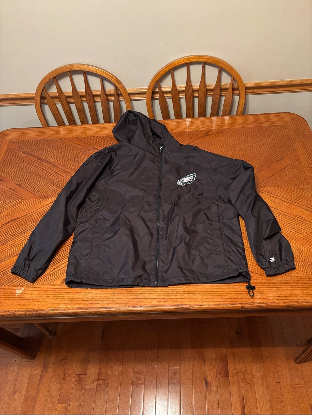 Puma Philadelphia Eagles NFL Full Zip Windbreaker Jacket Mens Medium Black